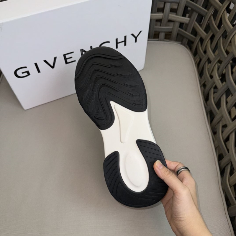 Givenchy Sneakers